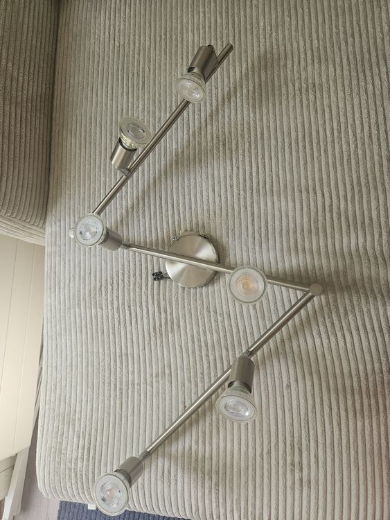 Lustres & lampes de plafonds: Deckenlampe mit 6 Strahlern, Top Zustand! – D'occasion à Küsnacht ZH par mel_7gkm