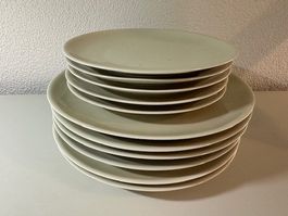 Hübsches Set Hutschenreuther Teller