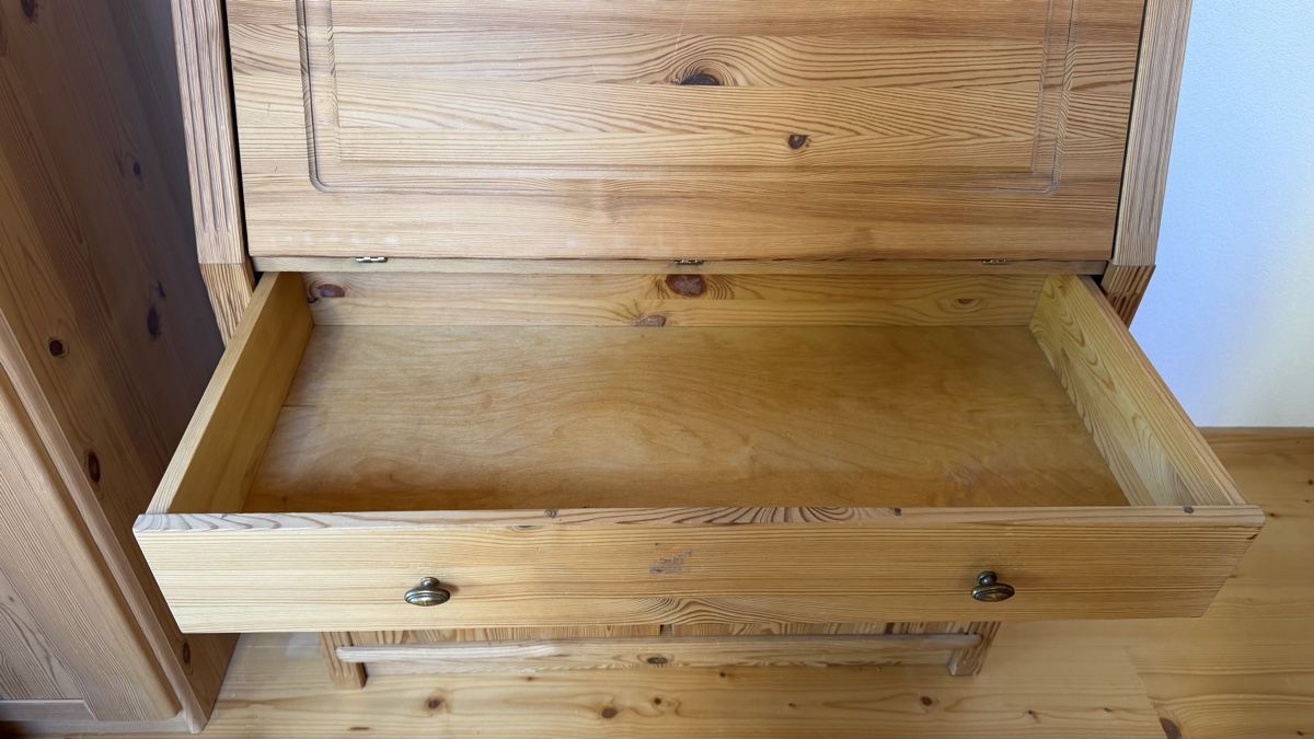 Commodes: Holzsekretär – D'occasion à Bülach par lar.rech 2
