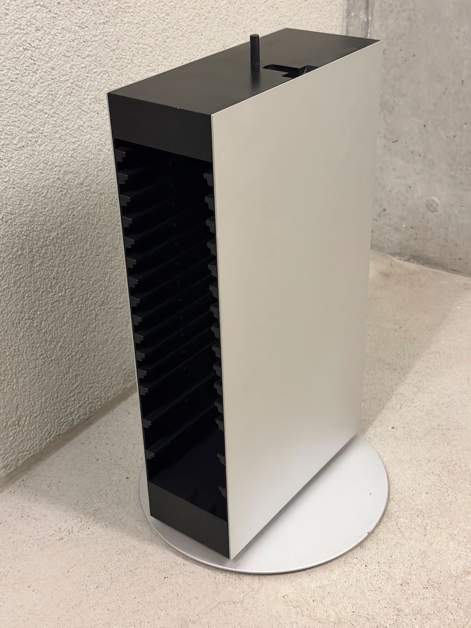 Racks & Supports: Bang Olufsen Ouverture Stand/CD storage – D'occasion à Gockhausen par jdu_hzd2 2