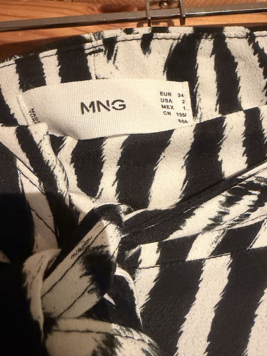 Mango Pantaloni: Wide Leg Hose Damen Zebra-Muster – Nuovo (secondo la descrizione) da Zürich venduto da len_t5ch 4