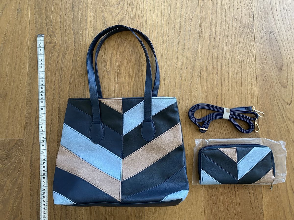 Borse da donna: Handtasche und Portemonnaie  – Nuovo e nell'imballaggio originale da Meggen venduto da 6003Luzern