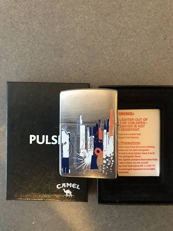 Zippo Feuerzeuge: Zippo Feuerzeug Camel Pulse, New York – Neu und originalverpackt aus Trübbach von alf_5fpf 3