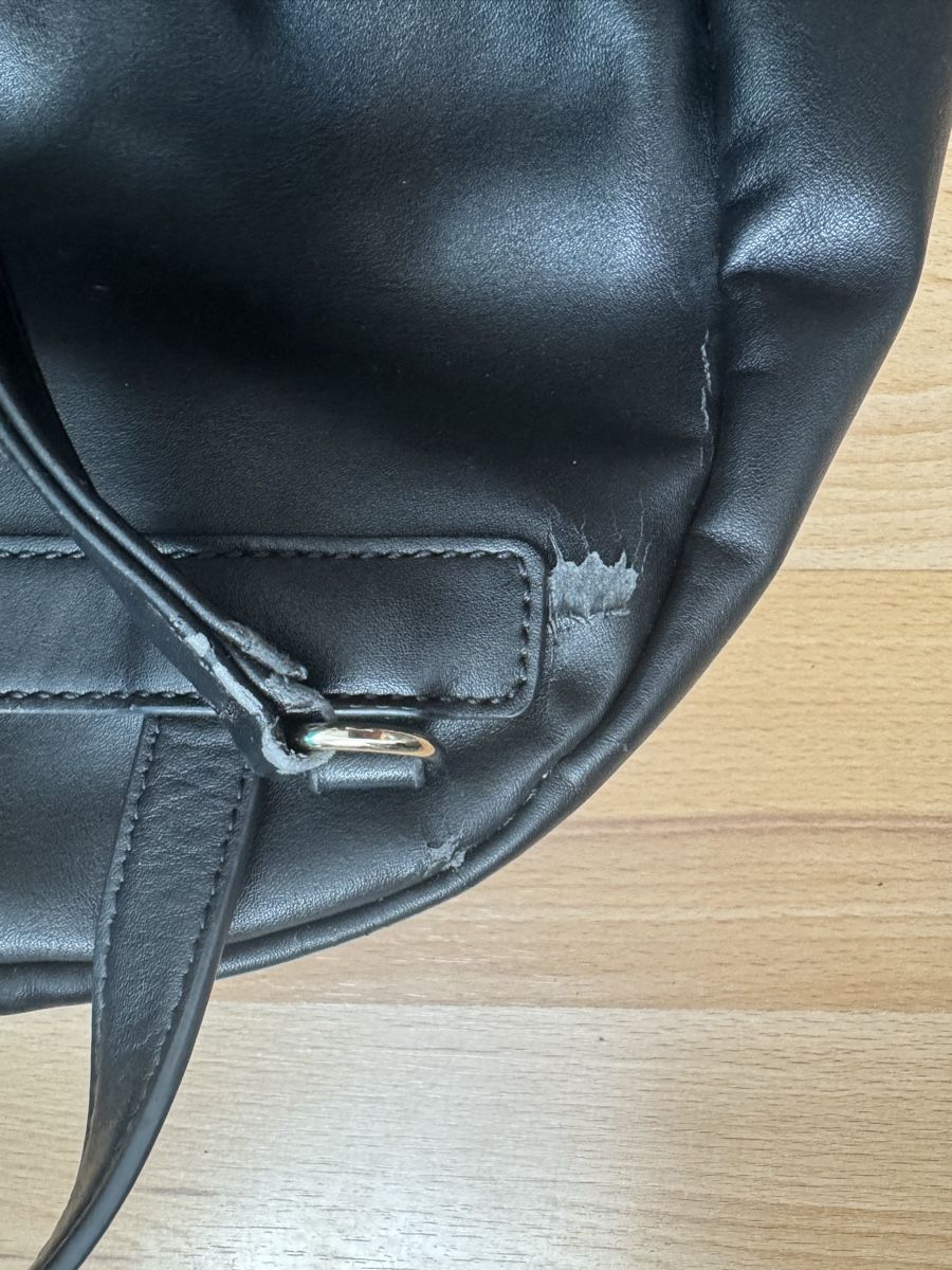 Rucksäcke: Guess Rucksack mit Rosen – Gebraucht aus Bettlach von valishop 4