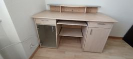 Büro Tisch