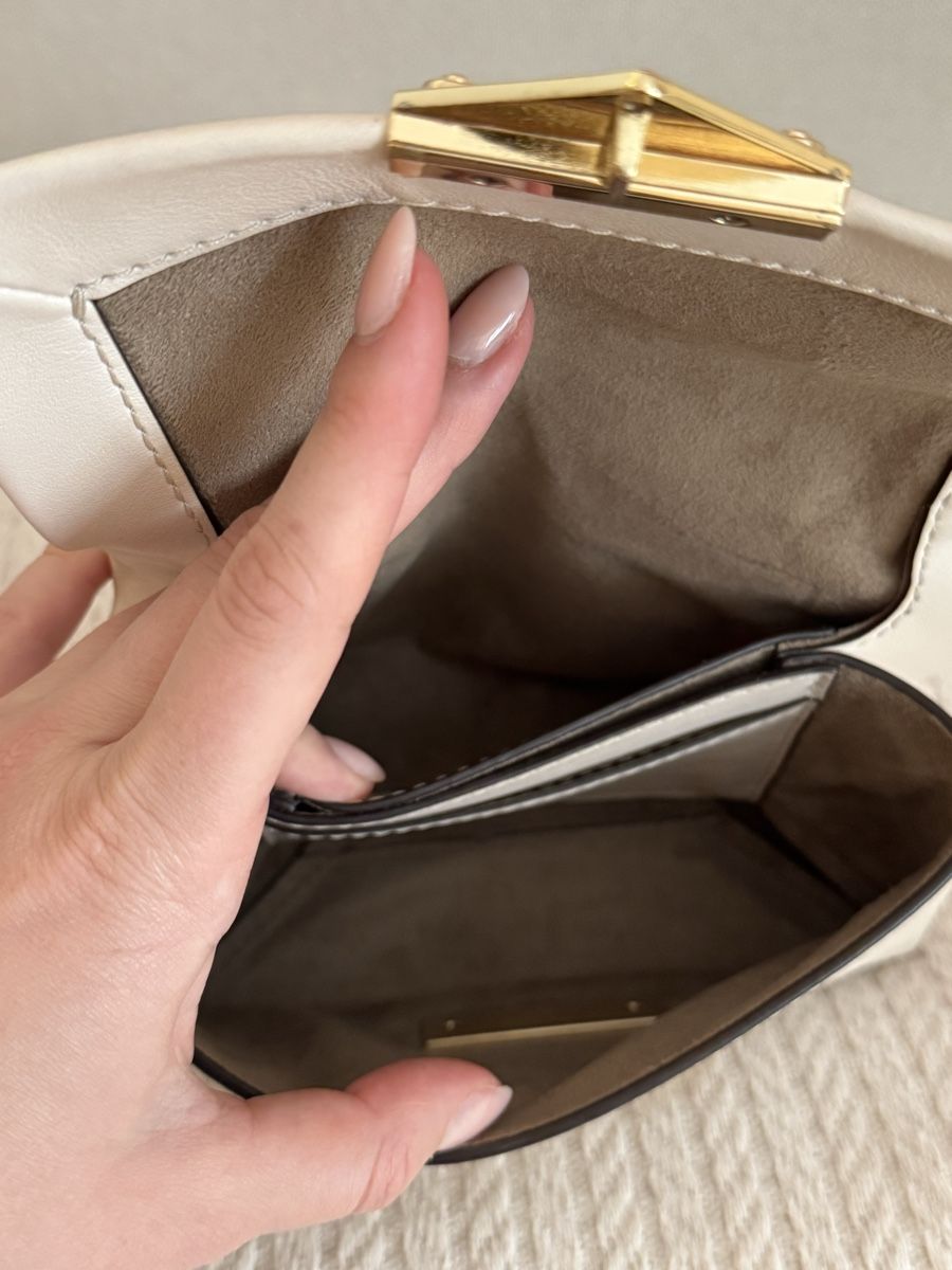 Michael Kors Sacs femmes: MICHAEL KORS - Handtasche – D'occasion à Bättwil par TamaraaramaT 2