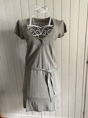 Robe Berenice S, signe peace cousu