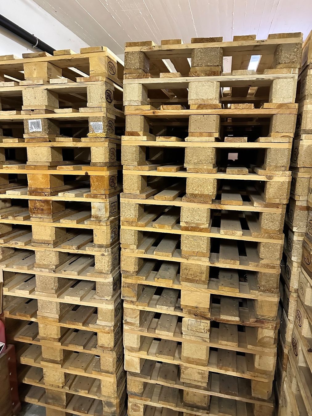 Pallets: EURO-Palette – Nuovo (secondo la descrizione) da Solothurn venduto da mkhp94