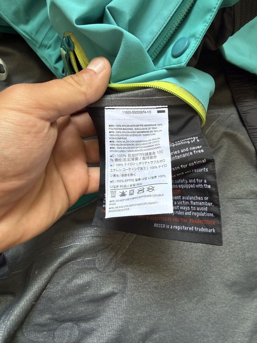 Arcteryx Giacche: Arcteryx Hardshell Skijacke – Usato da Zürich venduto da tae_6828 5