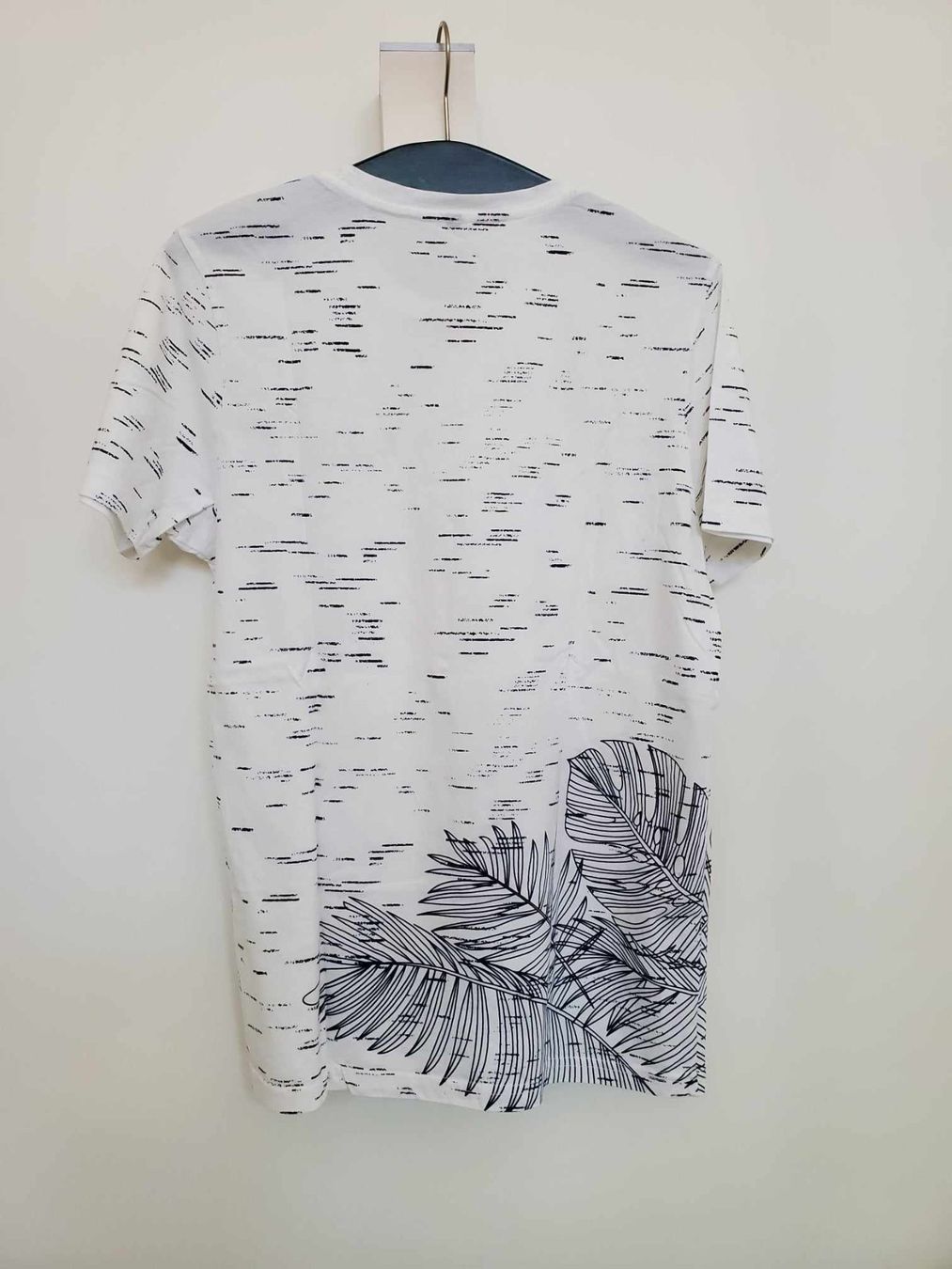 H&M T-shirt: Lot de 6 T-shirts – Usato da Chancy venduto da Sooeg_01 1