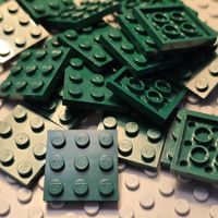 Lego 12x Platten 3x3 (11212) dunkel grün