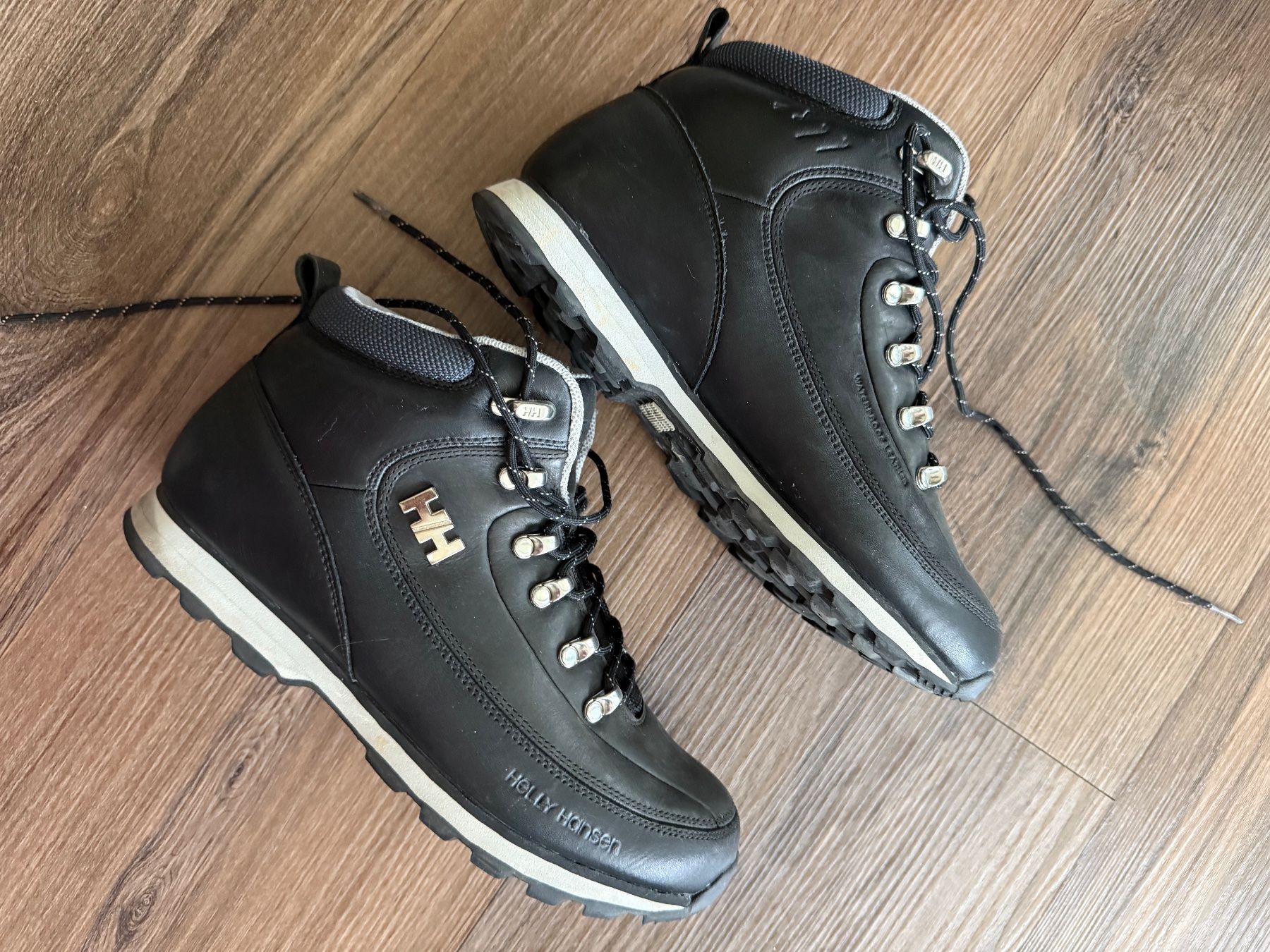 Helly Hansen Scarpe da uomo: Helly Hansen Boots Gr. 40 – Usato da Lachen SZ venduto da noel83 4