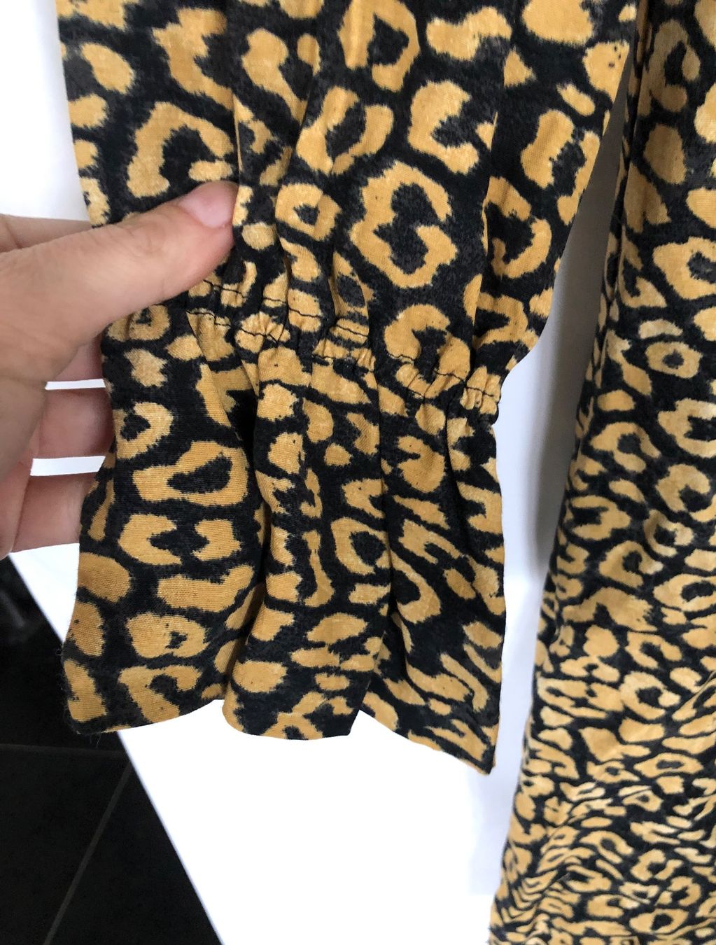 Zara Kleider: Superbe robe Zara imprimé léopard taille XS comme neuve – Neu (gemäss Beschreibung) aus Coppet von Vanessamode 5