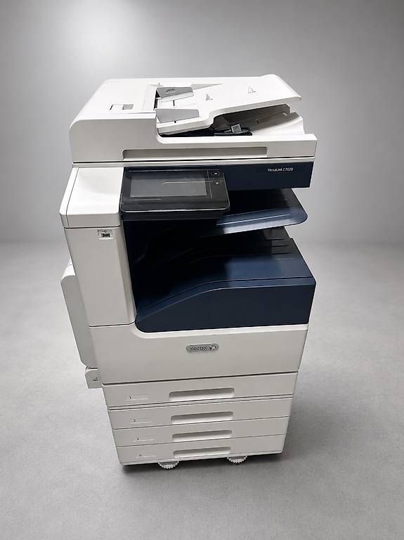 Stampanti: Xerox VersaLink C7020 A3 Farb-Multifunktionsdrucker. – Usato da Neuenhof venduto da Vito.indelicato 1