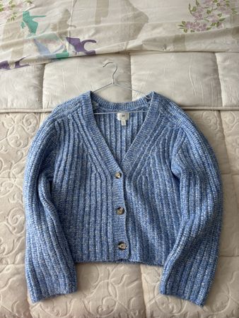 Knitwear in Blue (Fits like S-M) NP: 69.-