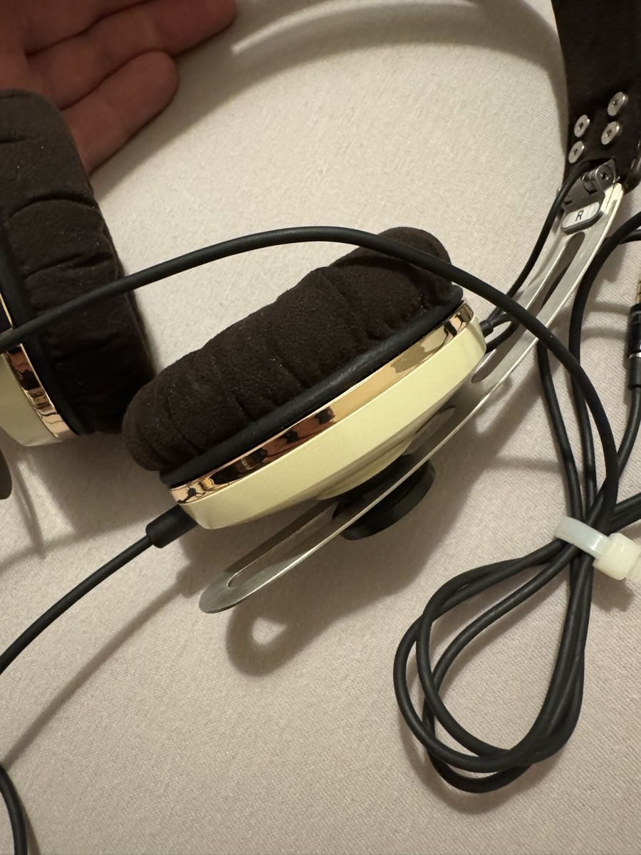 Sennheiser Cuffie: Sennheiser Momentum Kopfhörer Over-Ear – Usato da Niederbipp venduto da yar_tf6f 3