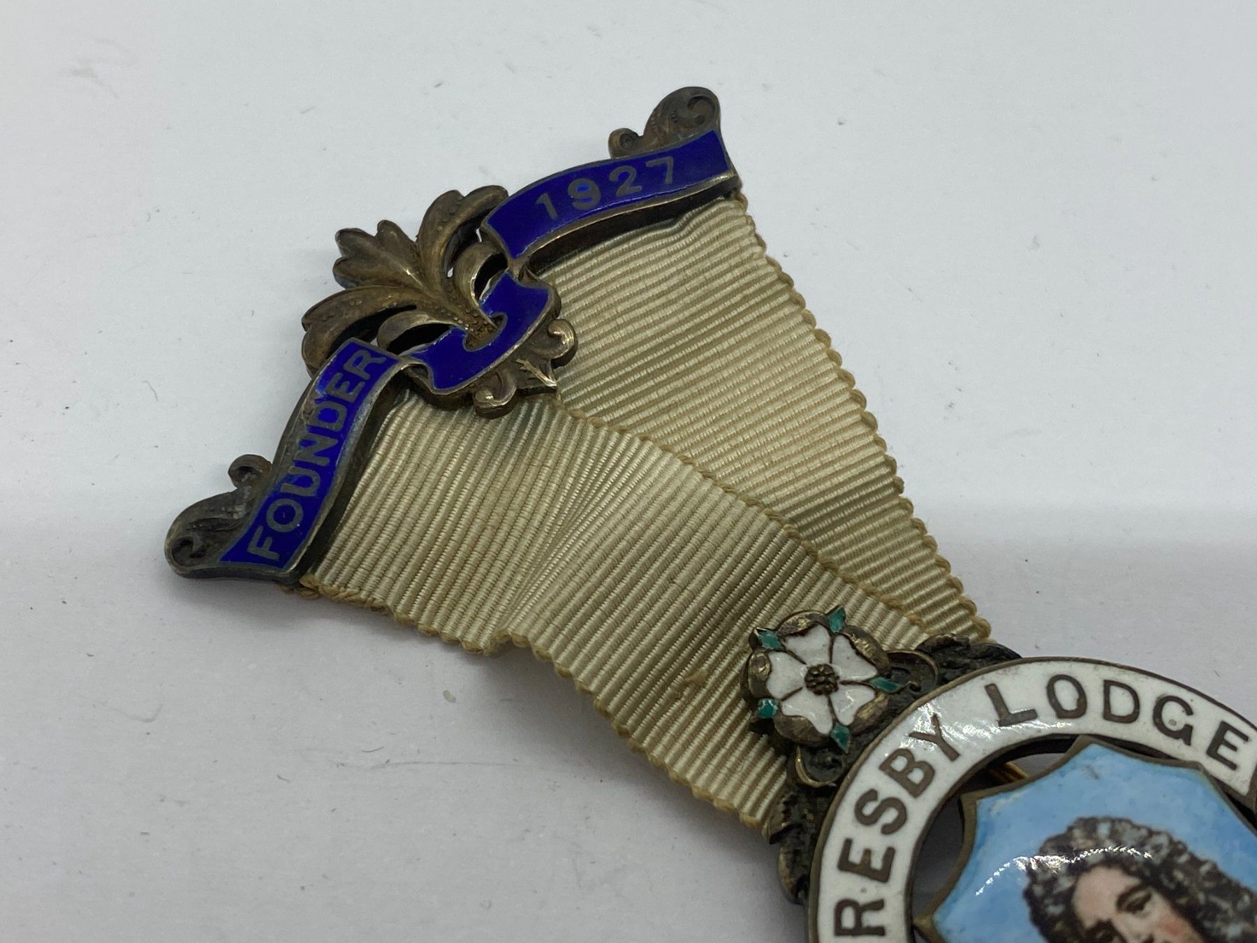 Placchette & Badge: FREIMAURER Abzeichen Thoresby Lodge 4920 // E985 – Usato da Bern venduto da JMsoehne1987 2