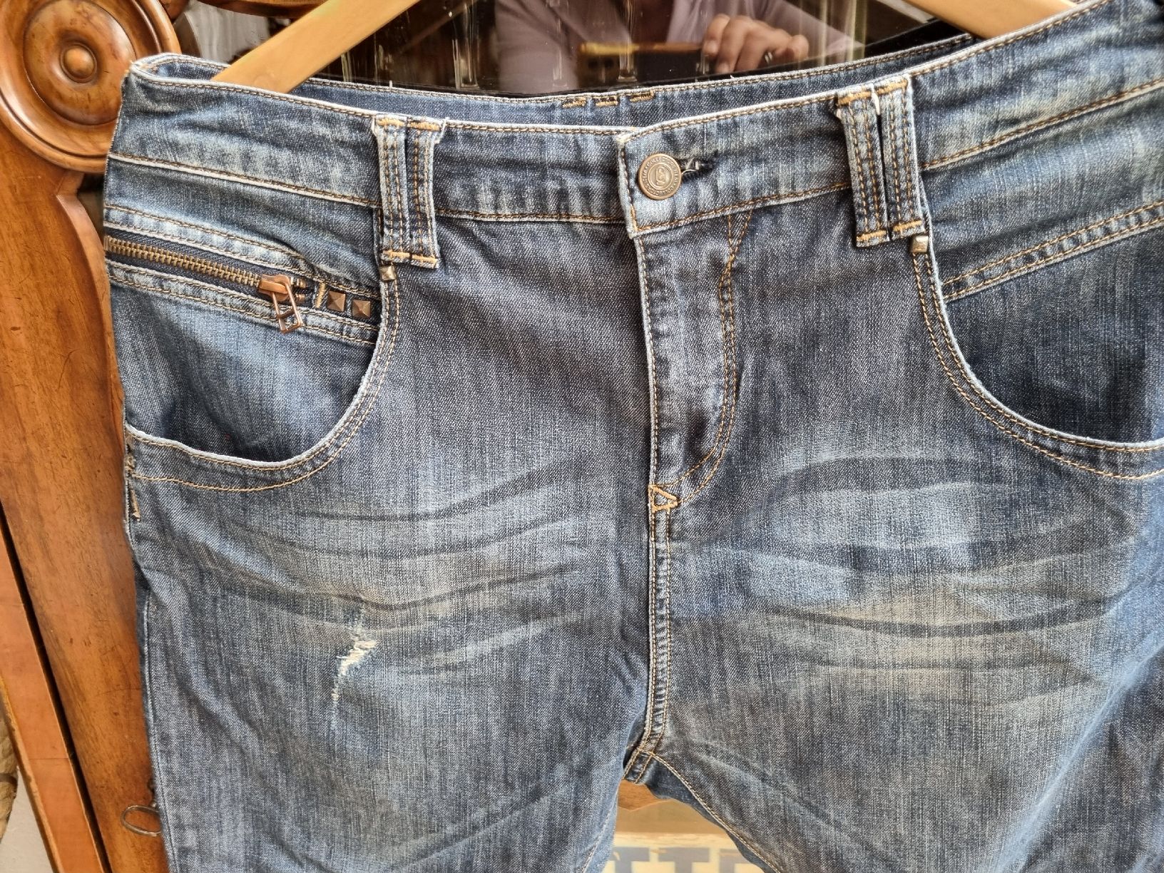 Jeans: Tiefschritt Jeans – Nuovo (secondo la descrizione) da Witterswil venduto da Katja... 2