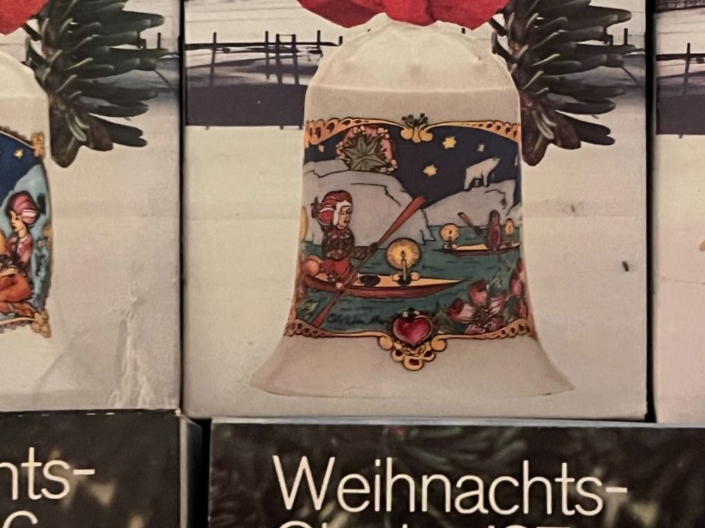 Sammlung PorzellanWeihnachtsGlocken v. 19782000 Kaufen auf Ricardo