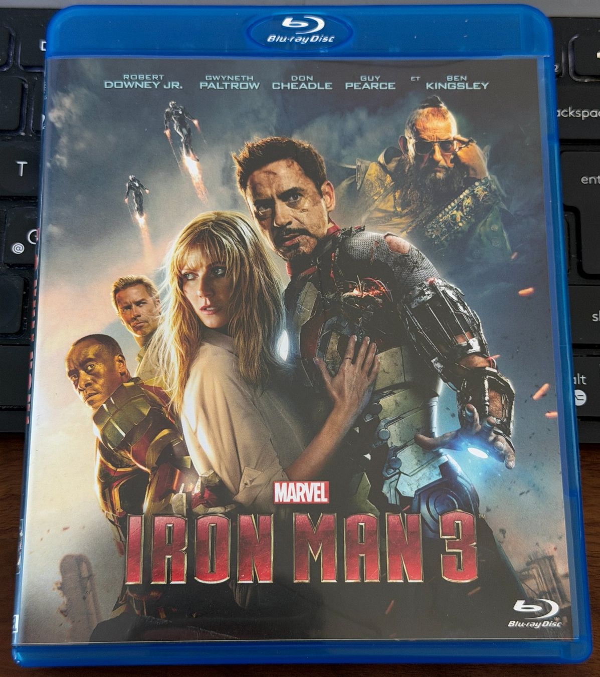 Tous les DVDs: Iron Man 3 (2013) - Blu-ray – D'occasion à Semsales par __Florian__ 1