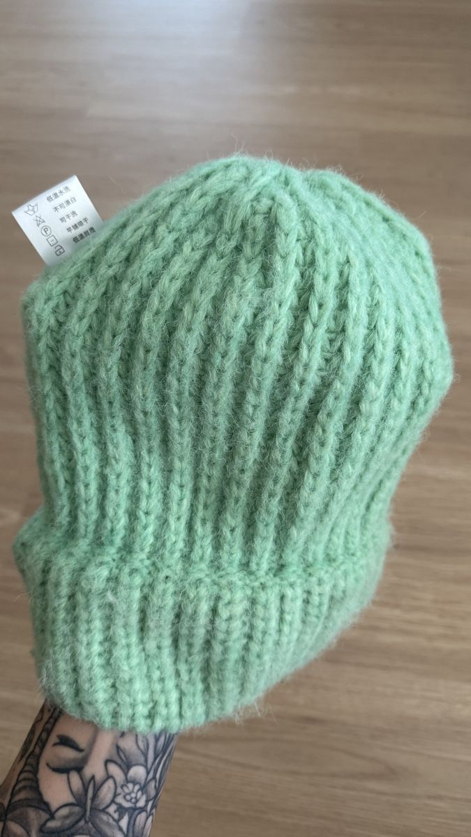 Copricapi, berretti & cappellini: Strickmütze – Usato da Chur venduto da kastp 1