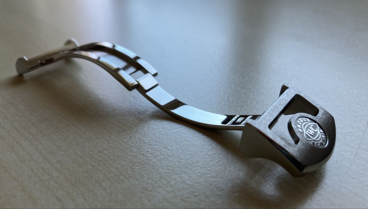 IWC Bracciali & Braccialetti: IWC Faltschliesse 18mm – Nuovo (secondo la descrizione) da Schnottwil venduto da rx1_kw7j 7