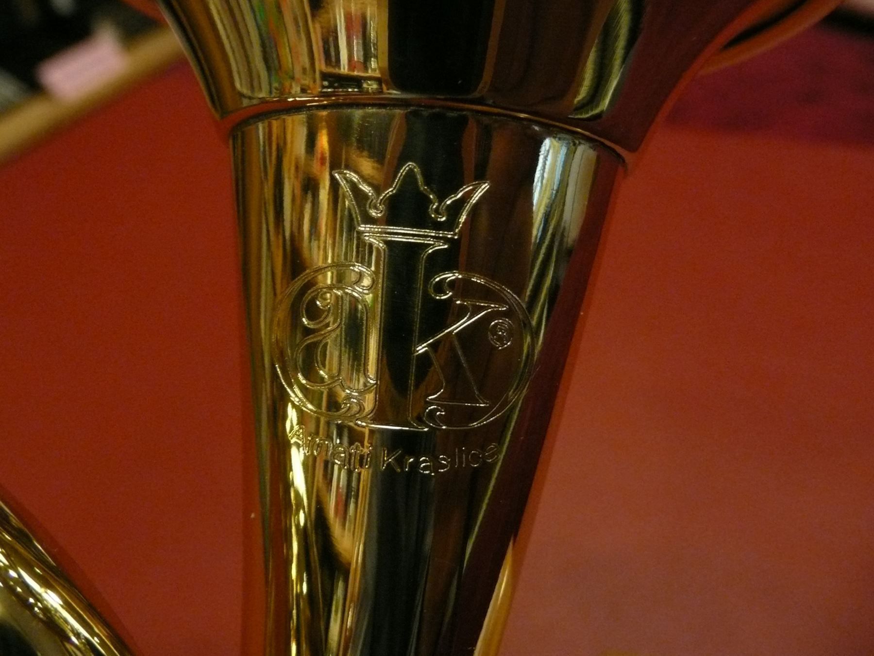 Tutte le decorazioni: Horn Miniatur auf Holz-Sockel – Nuovo e nell'imballaggio originale da Davos-Platz venduto da musikhauskollegger 3