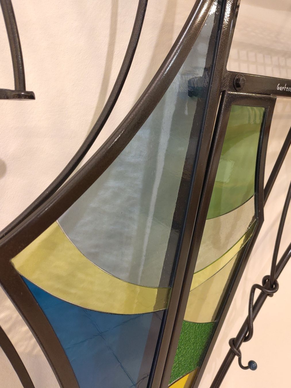 Guardaroba: Garderobe und Kunsthandwerk in Einem – Usato da Blauen venduto da mat_5rfn 6
