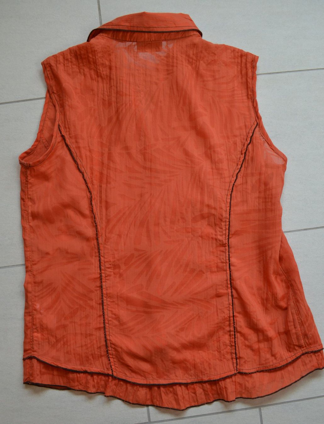 Lotti di vestiti: 2 leichte Sommerblusen Gr.44 – Usato da Einigen venduto da Pretorius66 5
