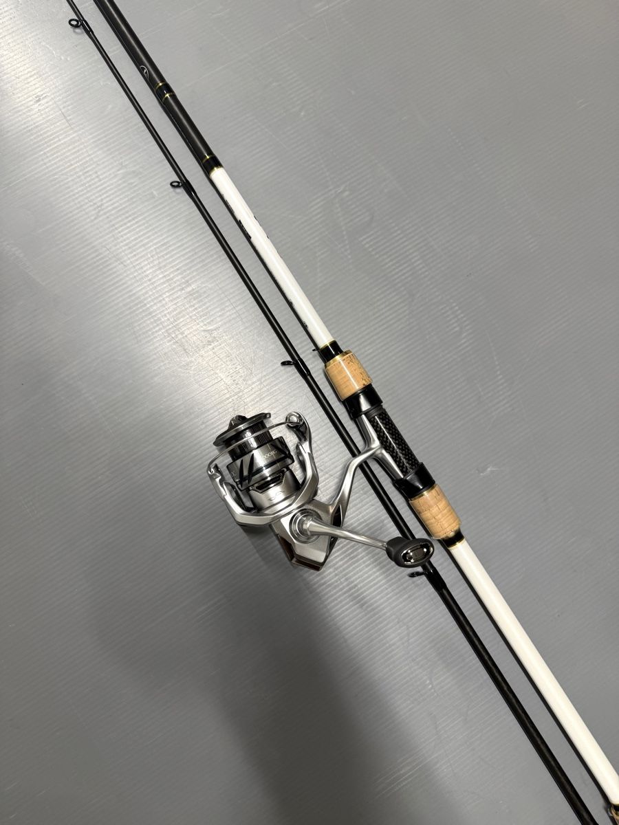 Shimano Cannes à pêche: Shimano Combo 2.40m Spinnrute – Neuf (Voir description) à Trimbach par duri..