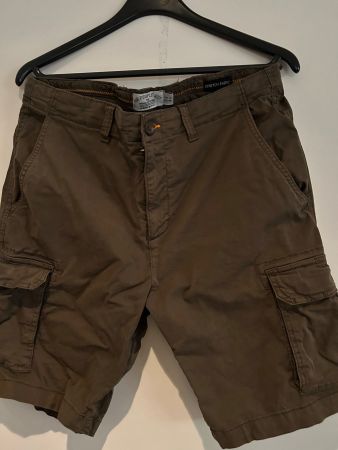 Kurze Hosen