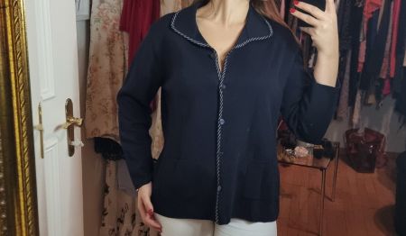 Marineblaue Strickjacke Gr. XL mit silbernen Details