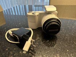 DIGITAL CAMERA SAMSUNG