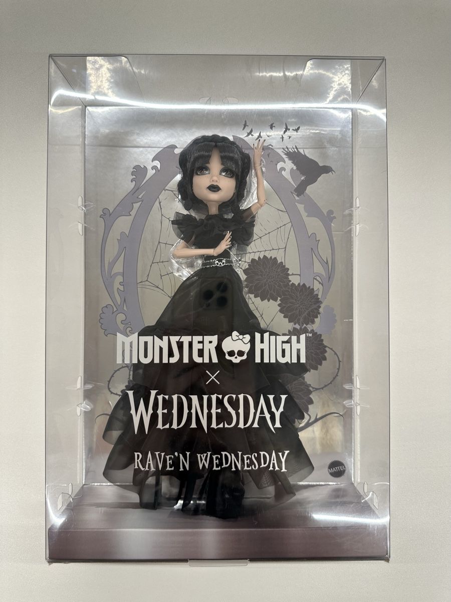 Bambole: Monster High Wednesday Puppe – Nuovo e nell'imballaggio originale da Zürich venduto da Kat_5557 1