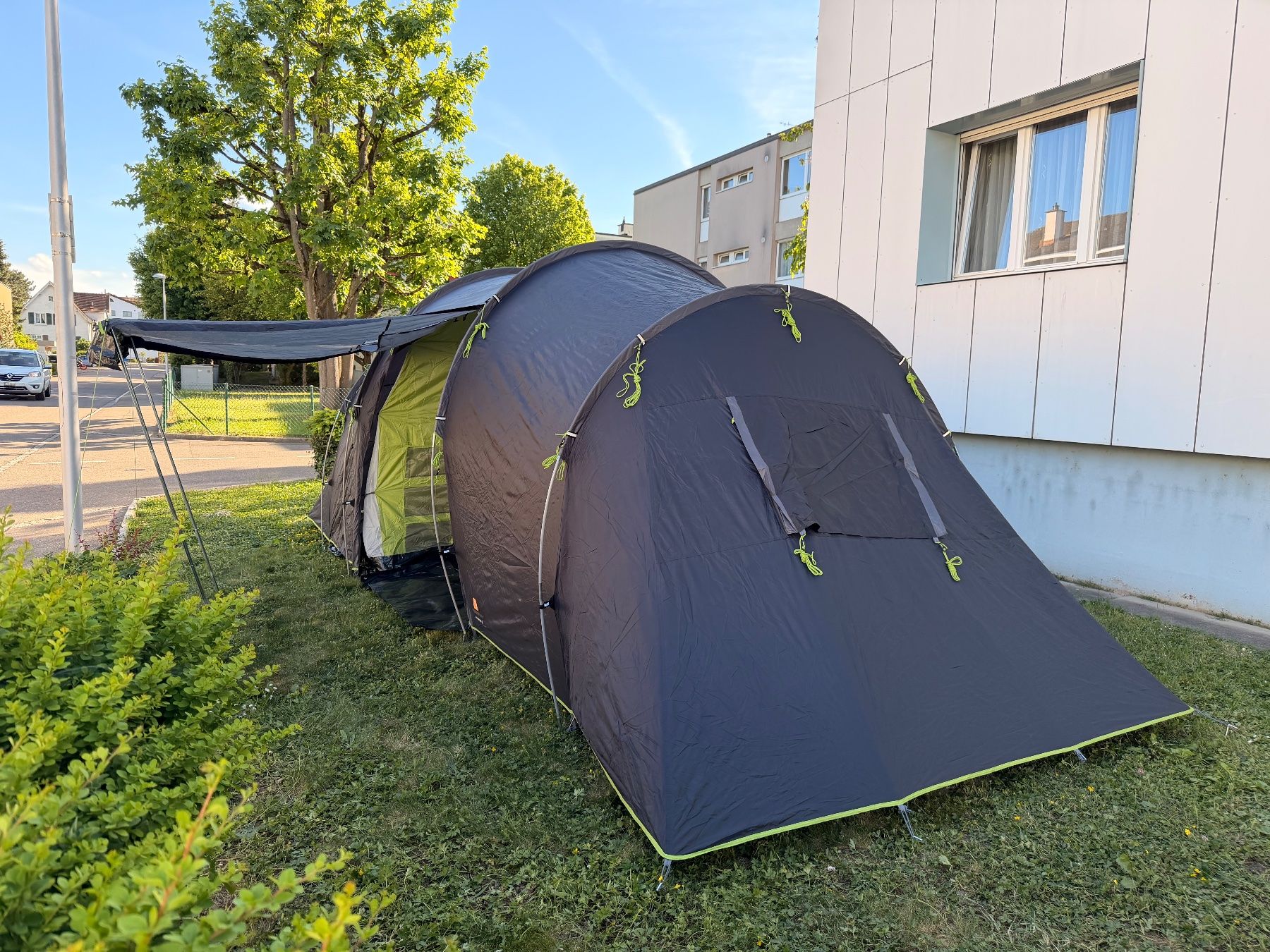 Trevolution Tende : Trevolution Blackfoot Camping Zelt – Usato da Reinach BL venduto da Graphix 4