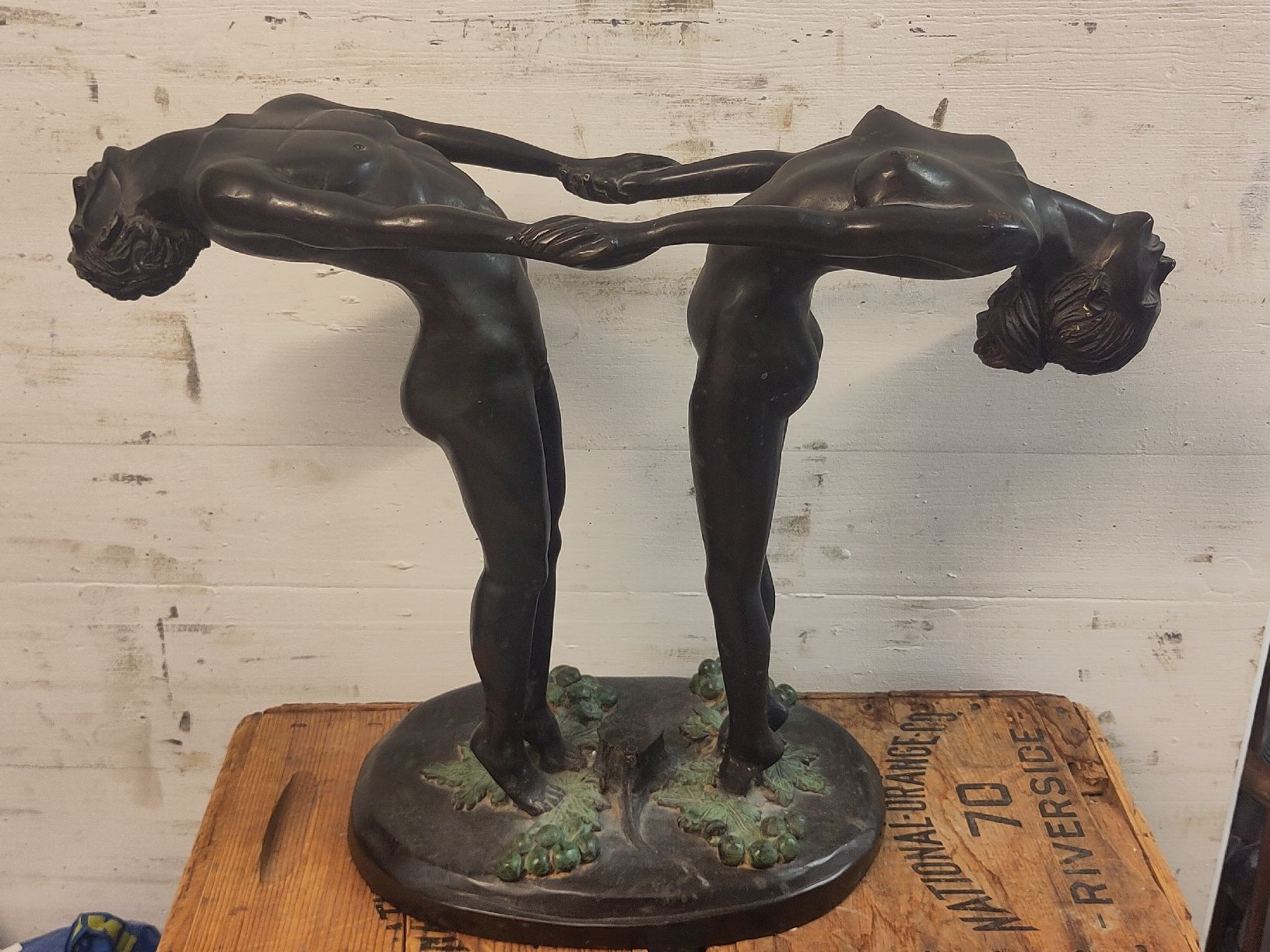 Skulpturen & Statuen: Bronzeskulptur "Mann und Frau" – Gebraucht aus Basel von Morgenmuffel