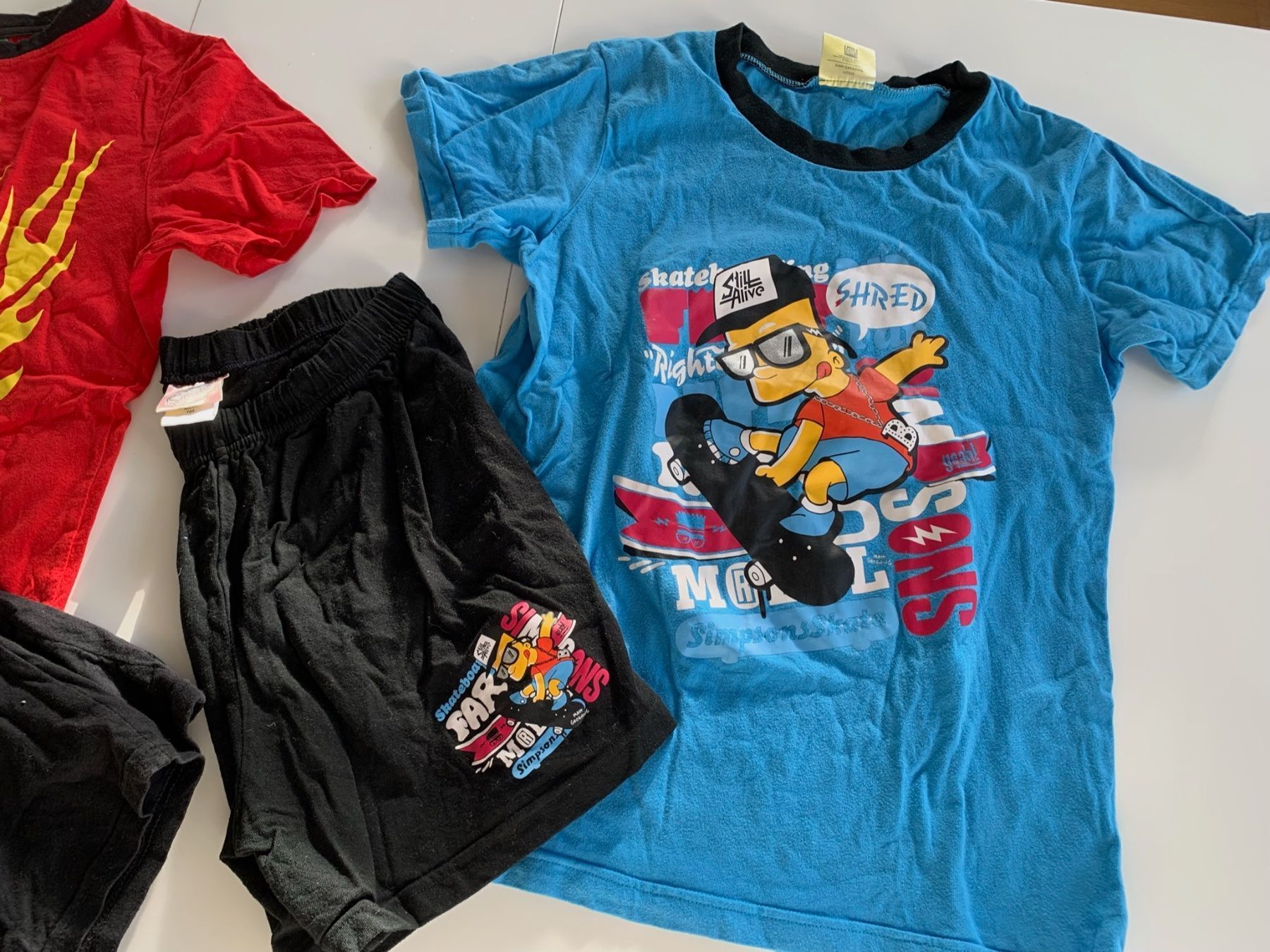 Star Wars Pyjamas: THE SIMPSONS & STAR WARS Pyjamas Gr. 164 – D'occasion à Meiringen par Jackwashere 2