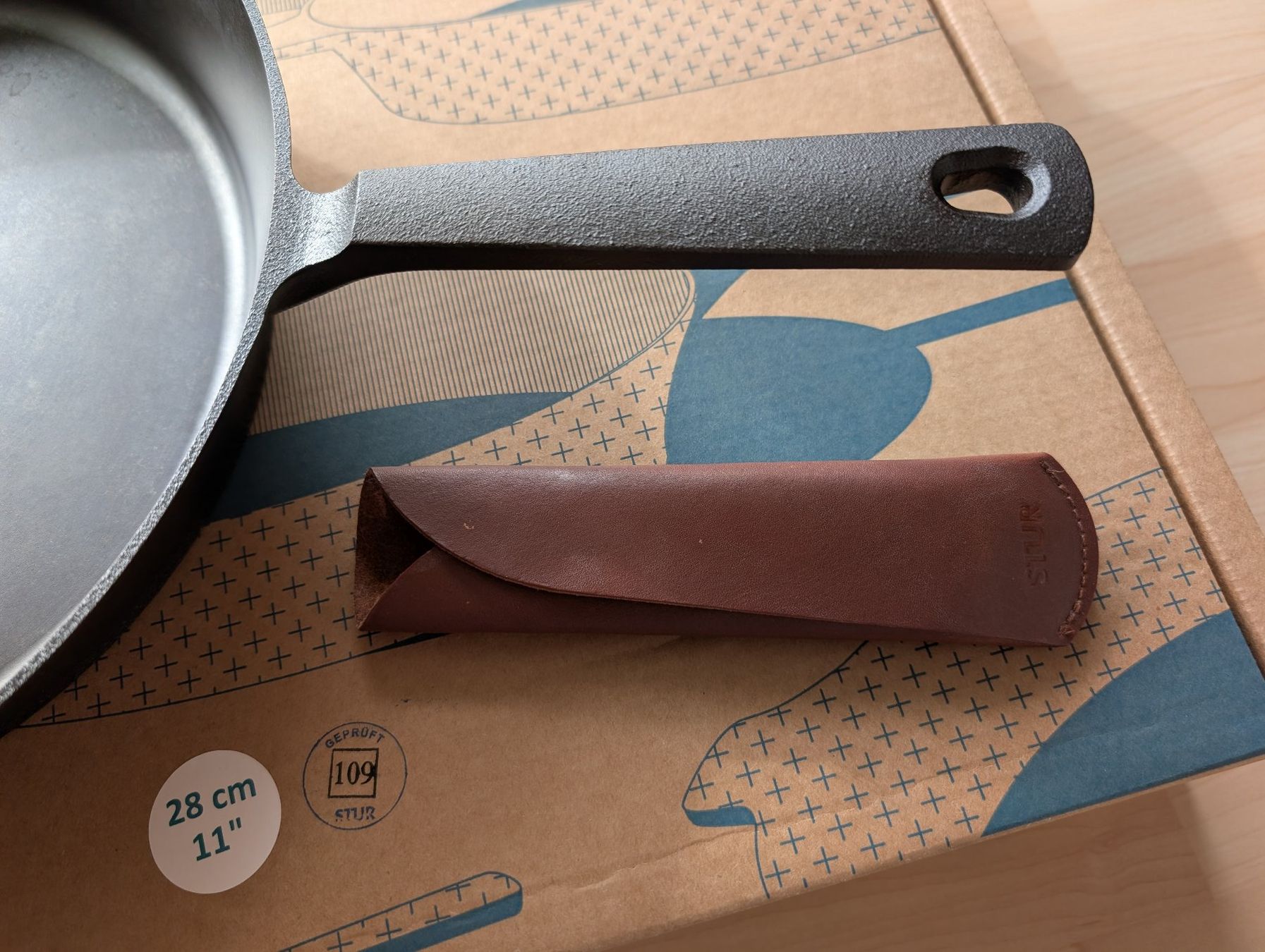 Padelle: STUR Gusseisenpfanne 28 cm – Usato da Winterthur venduto da g4b1nagy 3