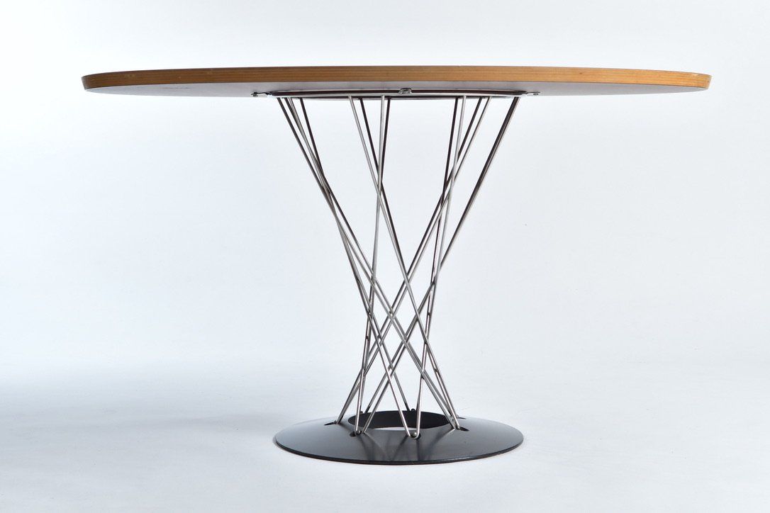 Knoll Tavoli: Isamu Noguchi Cyclone Esstisch – Usato da Zürich venduto da IndividumCH 1