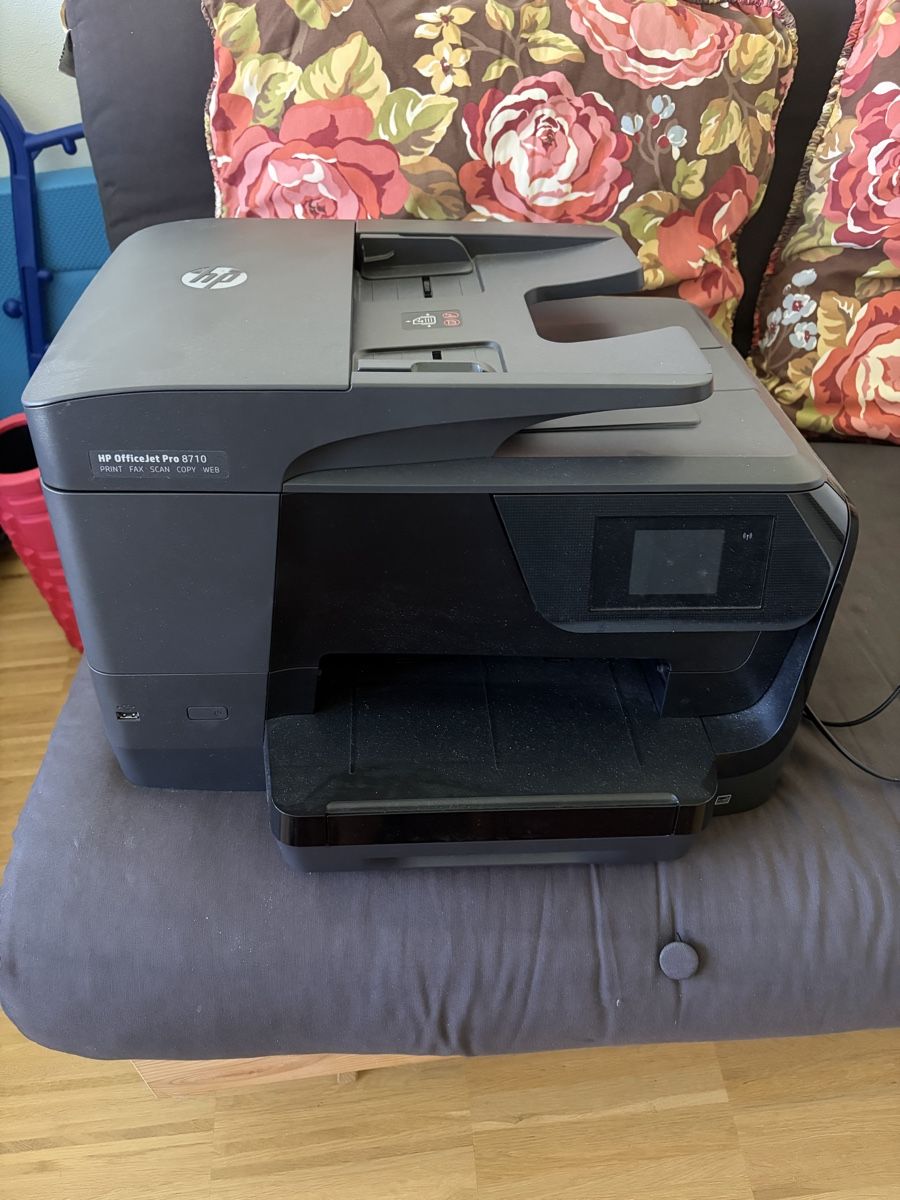 Hewlett Packard Stampanti: HP OfficeJet Pro 8710 Drucker – Usato da Oberengstringen venduto da Recharles