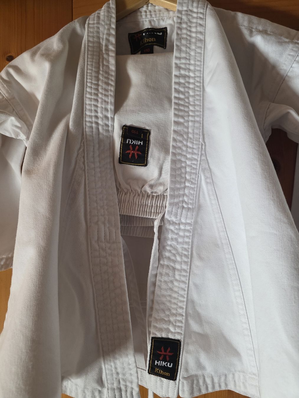 Anzüge: Karate Anzug HIKU KIHON 110 – Gebraucht aus Oltingen von kar_pw9l 1