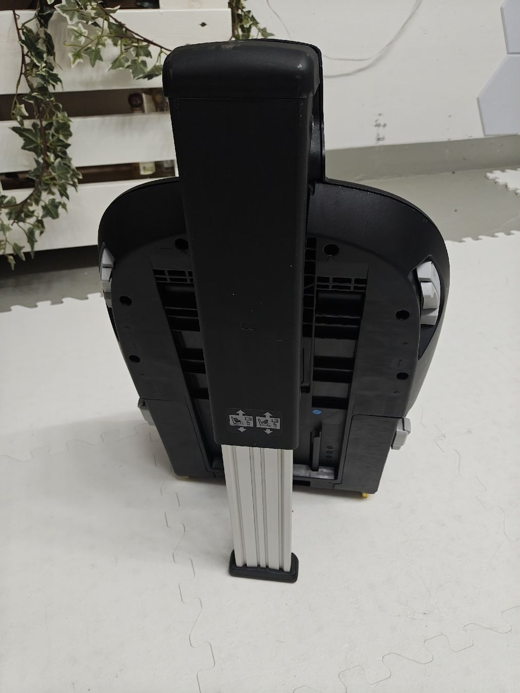 Maxi-Cosi Seggiolini per auto: Maxi-Cosi ISOFIX Base  – Usato da Brüttisellen venduto da marylu5 4