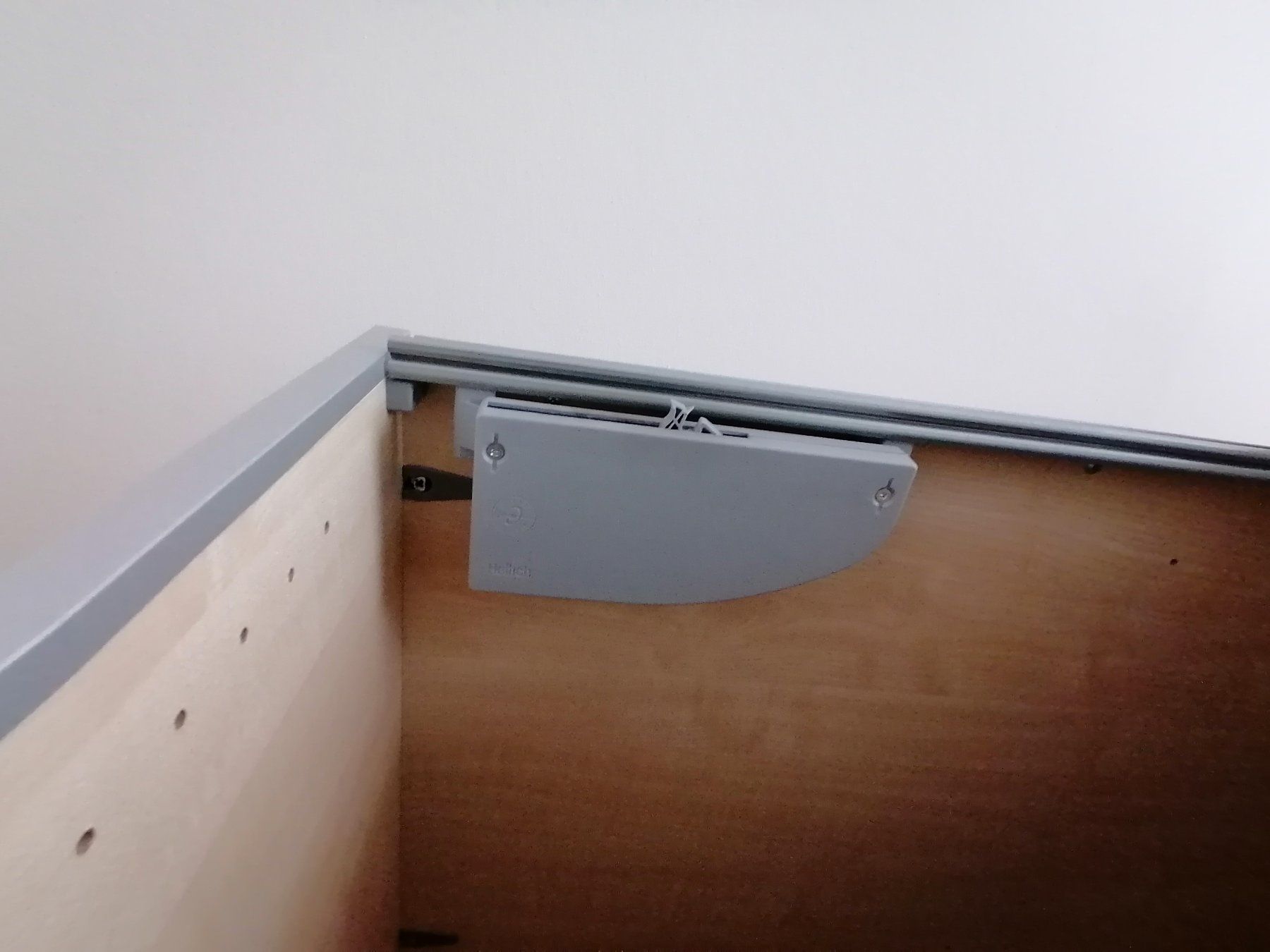 Letti: Schlafzimmer mit Elektro Bett – Usato da Unterengstringen venduto da per_5fxw 7