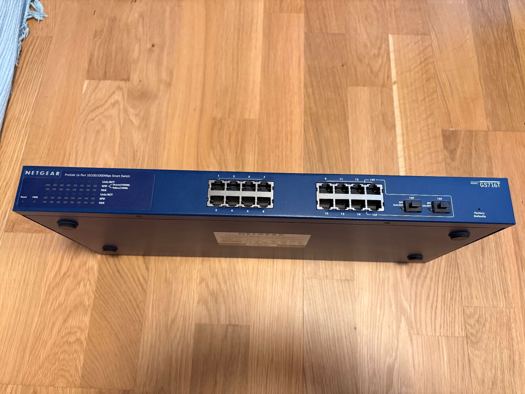 Netgear Hub & Switch: Netgear GS716T, Smart Switch, 16 Port – Usato da Basel venduto da marcepan 3