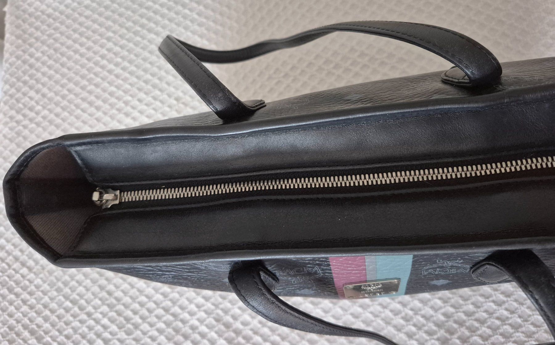 Mcm Borse da donna: MCM Shopper Size S, inkl. Dogbone-Anhänger – Usato da Dottikon venduto da Pega7 5