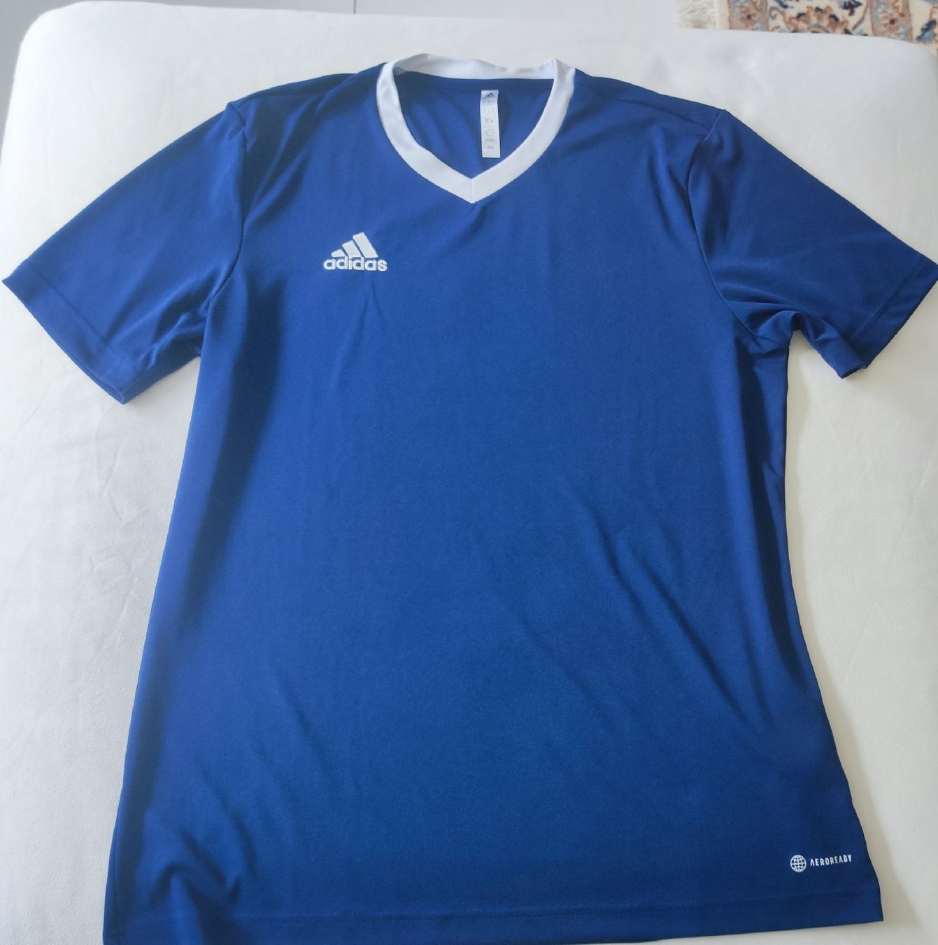 Adidas Canottiere & Pantaloni: Adidas, Blau, Grösse L – Usato da Stäfa venduto da modeflash 2