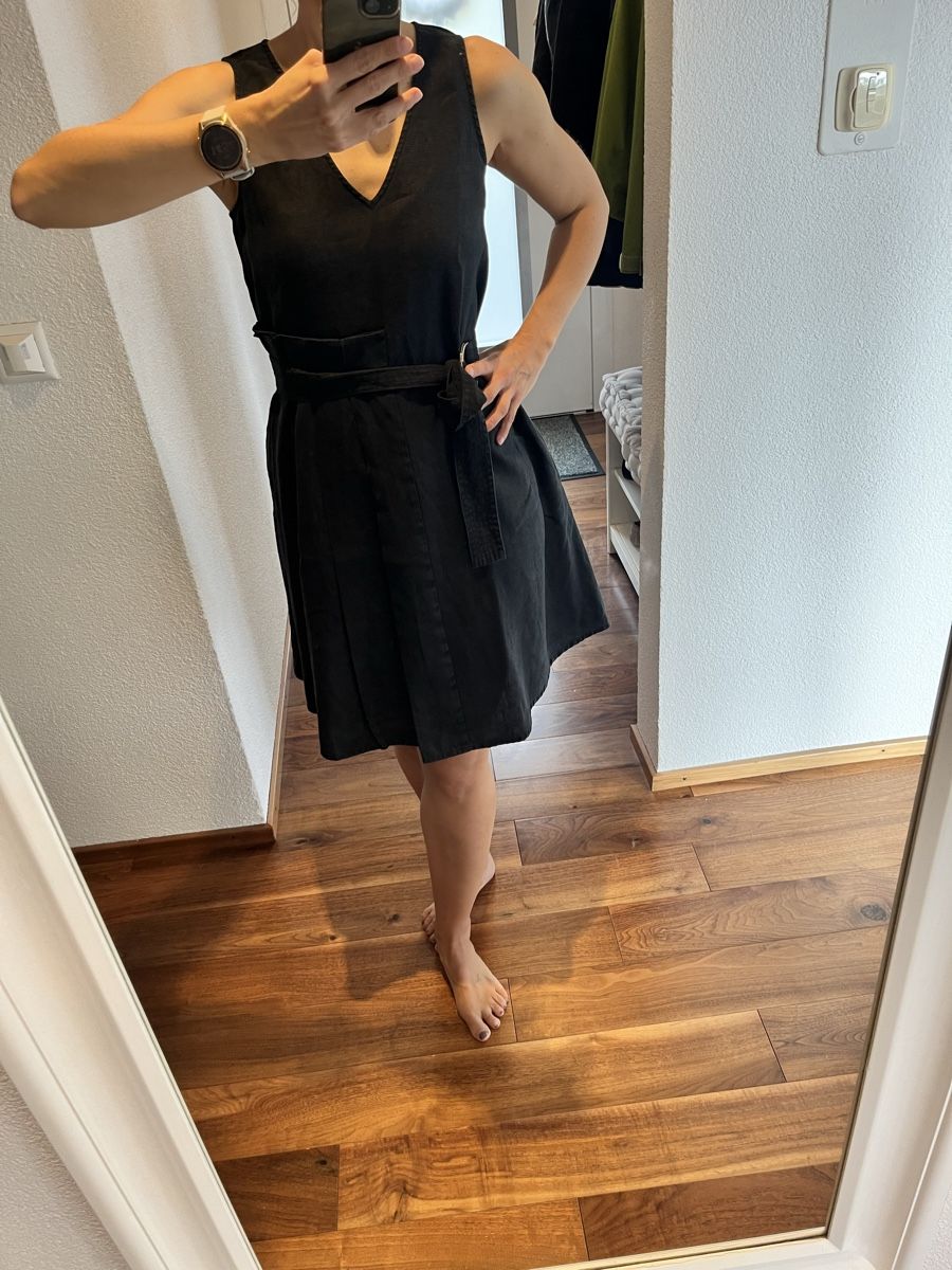 Max Mara Vestiti: Elegantes Leinenkleid MAX&Co. Gr. 38 schwarz – Usato da Untersiggenthal venduto da Shopaholic07 3