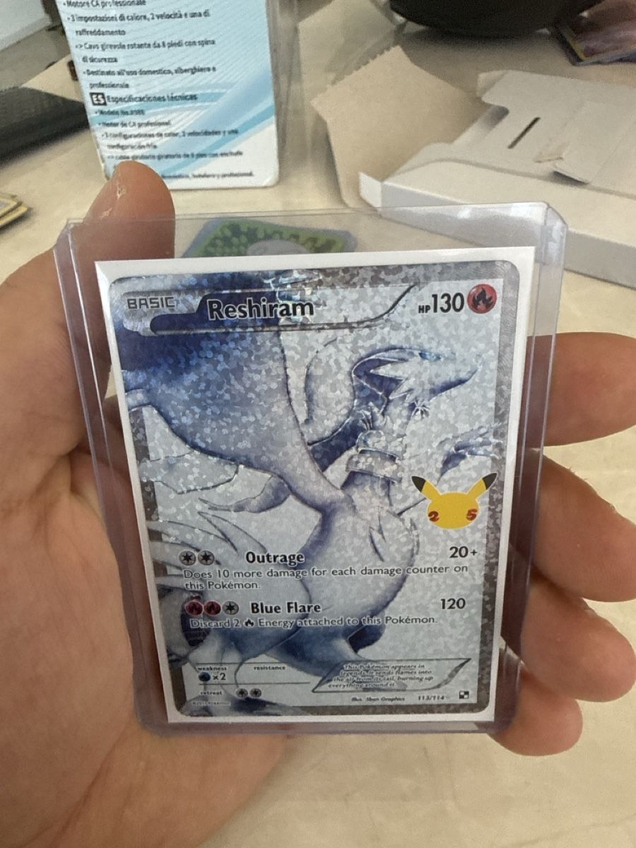 Pokémon Carte collezionabili: Pokémon Karte Reshiram HP 130 MINT – Usato da Geroldswil venduto da Marseille11