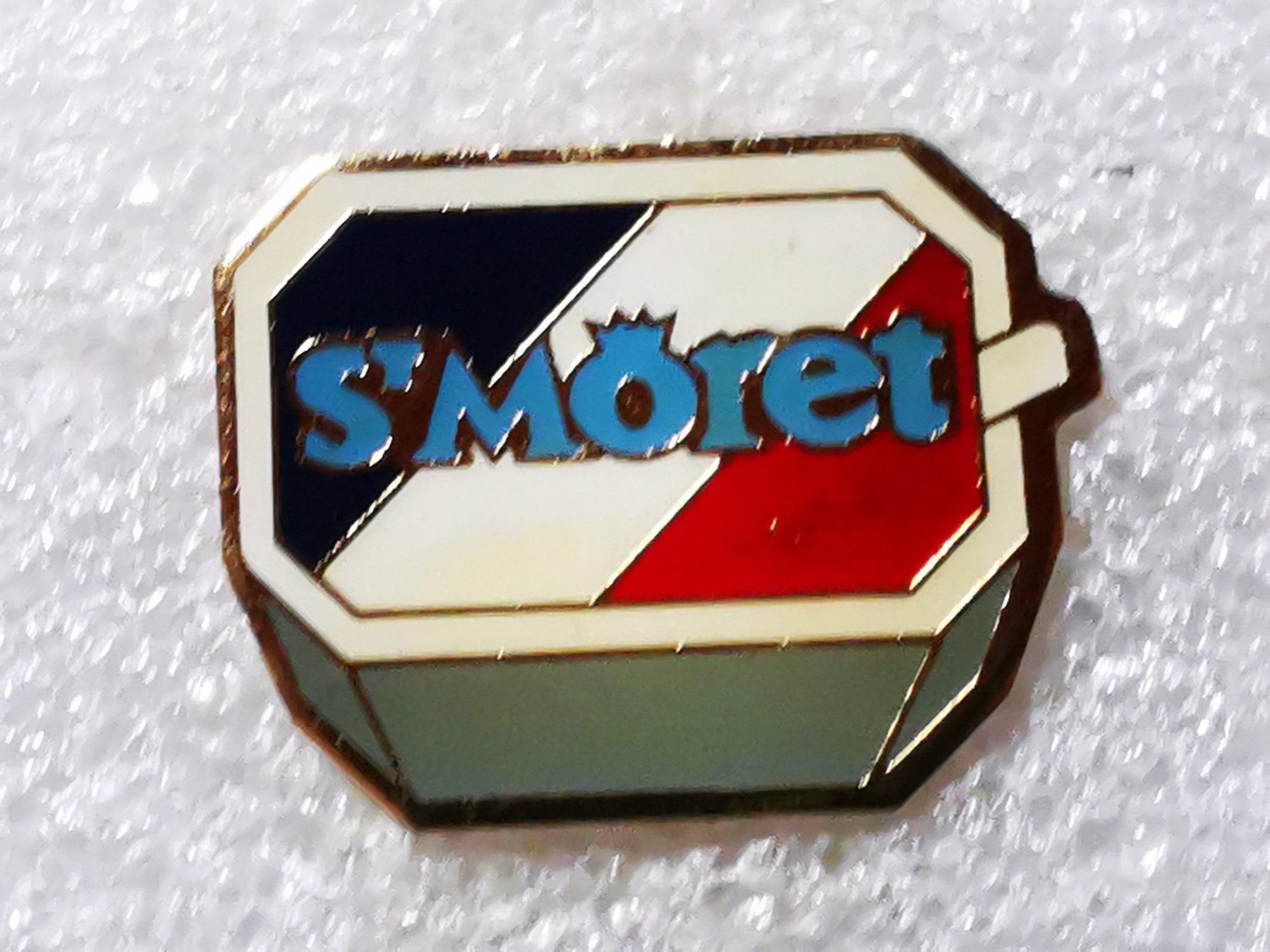 Placchette & Badge: Ansteckpin 58: s'Möret – Usato da Oppligen venduto da Pin-Fall-Shop
