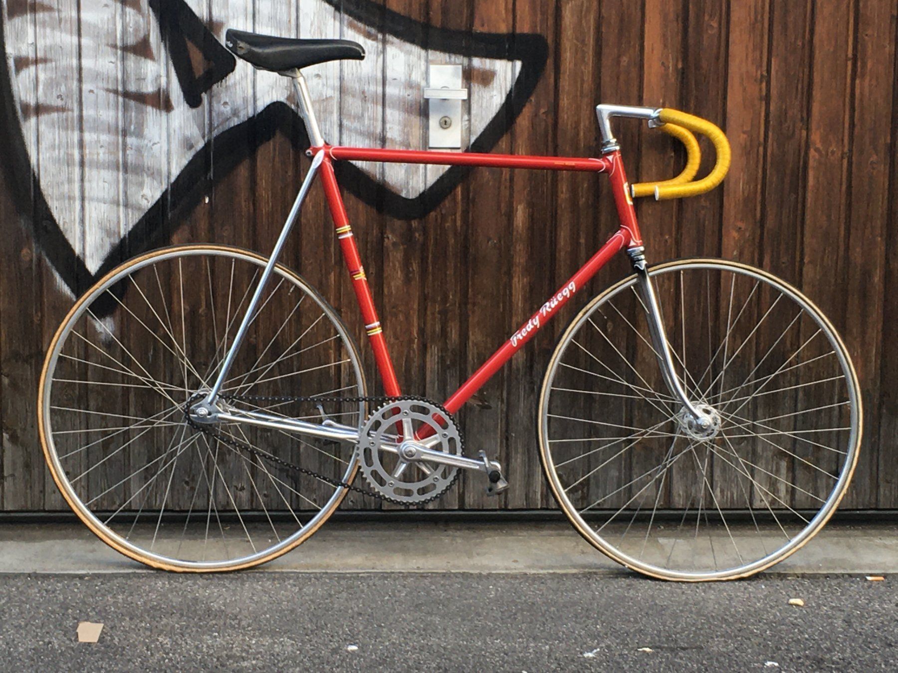Biciclette: Bahnklassiker Fredy Rüegg - Fixi - Singlespeed - Track – Usato da Blauen venduto da Jamajobos